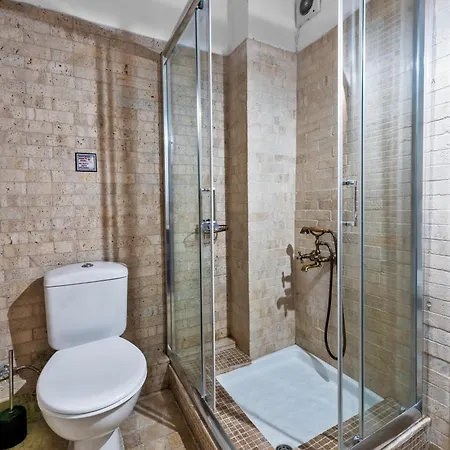 Manor House Est. 1890 شقة *