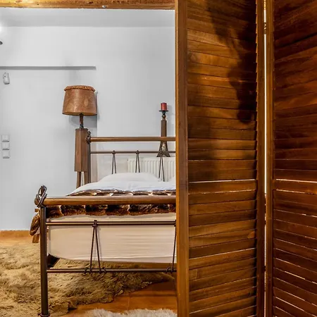 Manor House Est. 1890 * كاستوريا